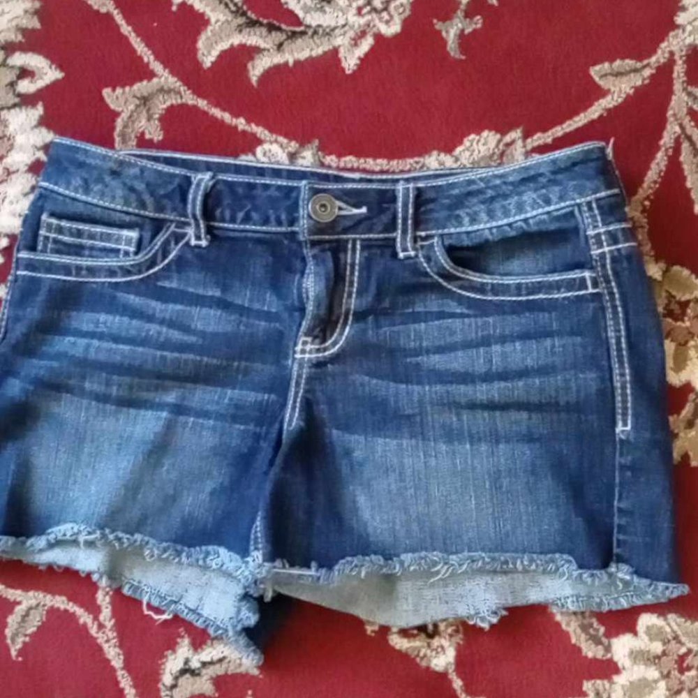 MAURICES WOMENS JEANS SIZE 10